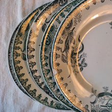 Charger l&#39;image dans la galerie, Assiettes plates Saint Amandinoise
