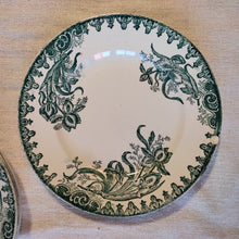 Charger l&#39;image dans la galerie, Assiettes plates Saint Amandinoise
